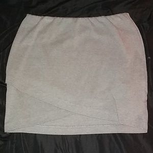 Size large SO mini skirt